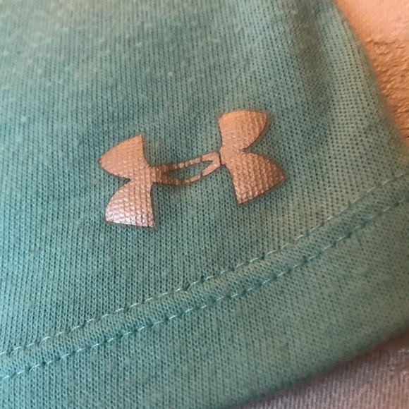 Under Armour Tank in Turquoise - Picture 3 of 3